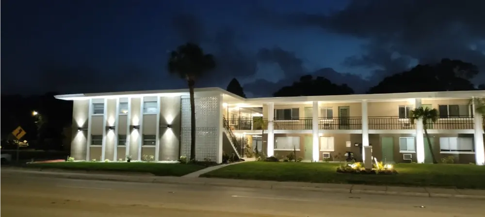 Avalon Apartments photo 2