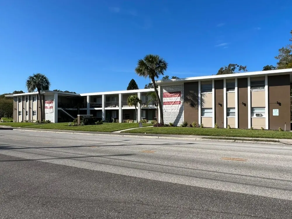 Avalon Apartments photo 3